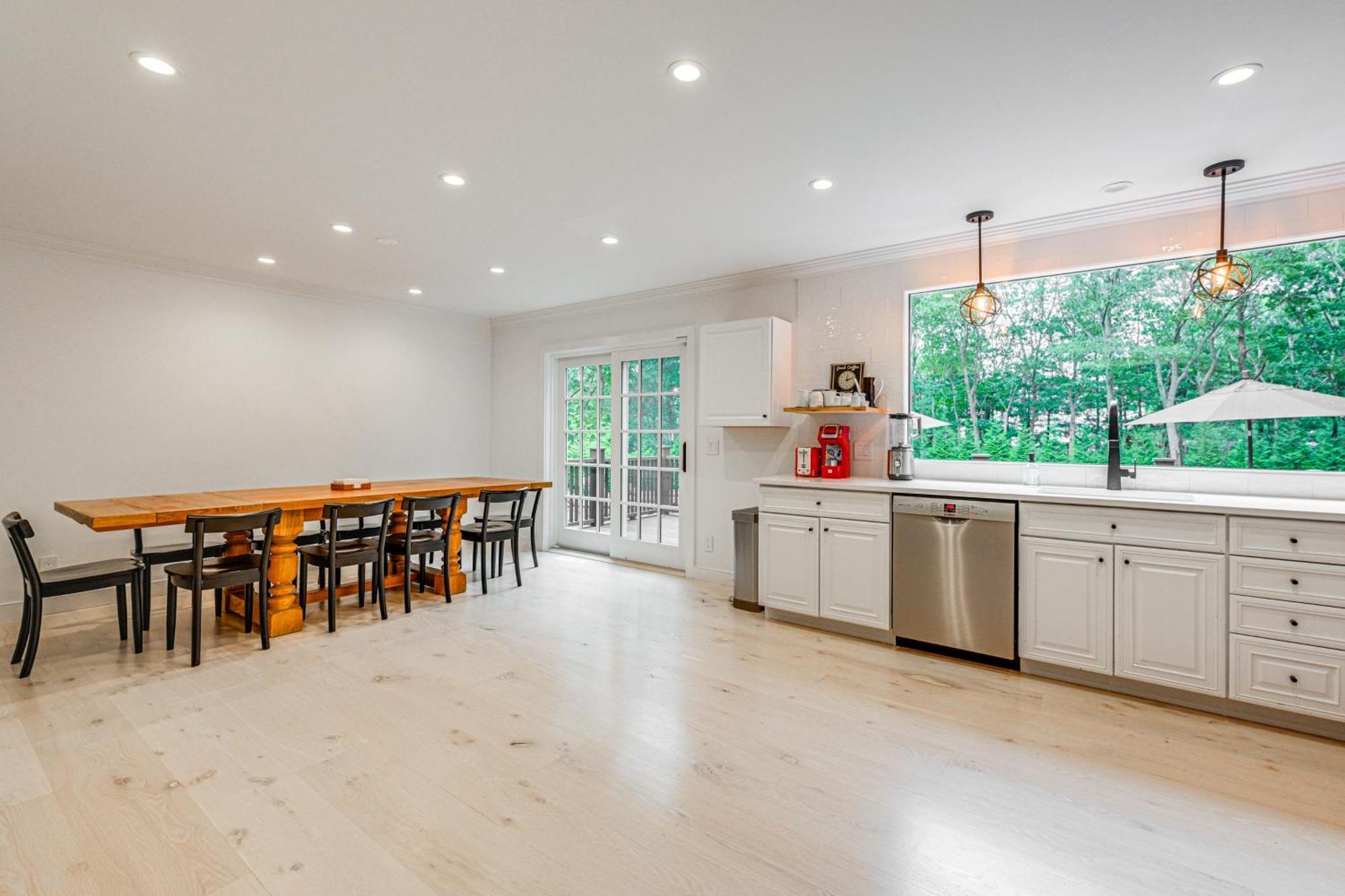 2 Mi To Beach Dog-Friendly Home In Wainscott! Екстериор снимка